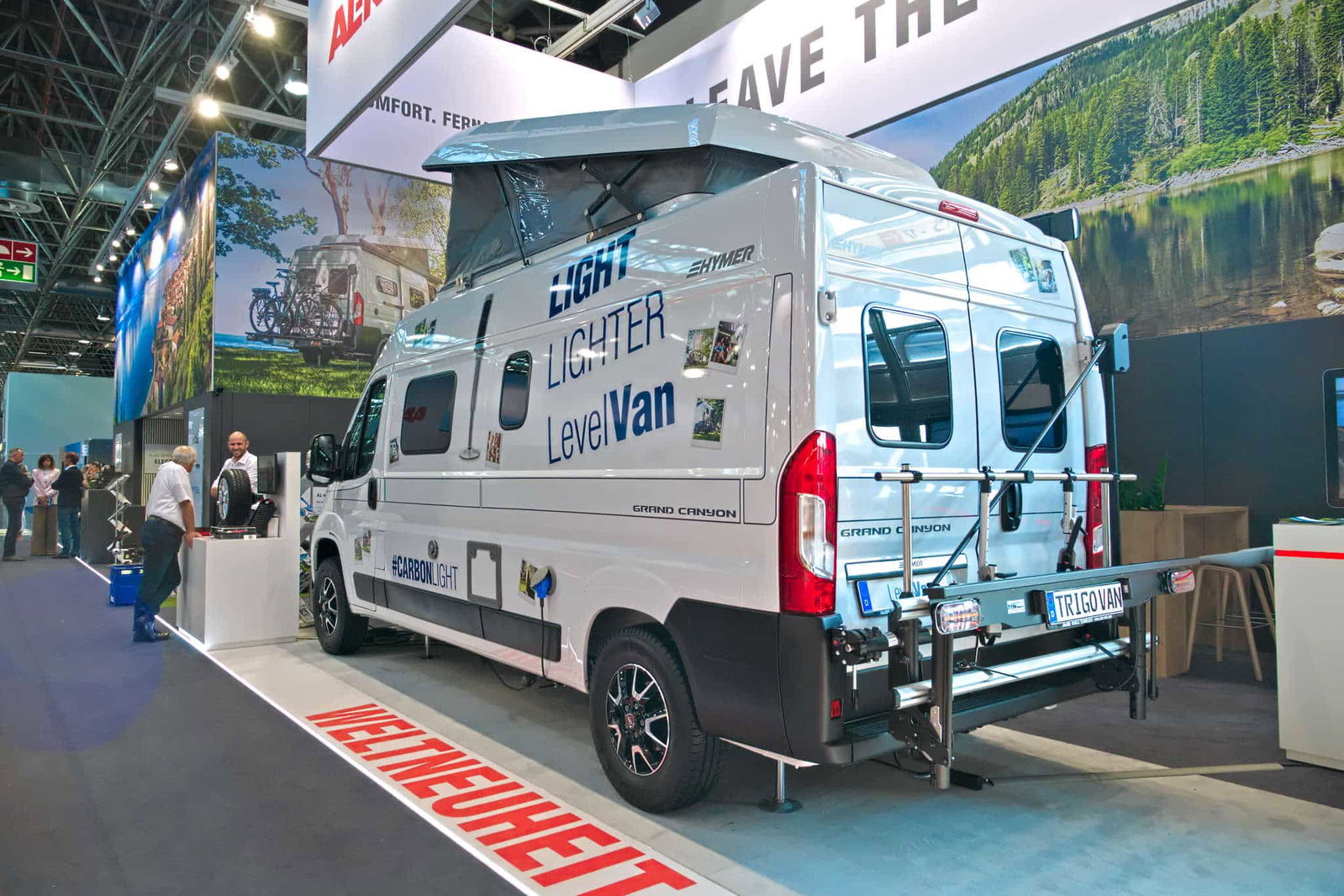 Yenilikler Karavan Salonu 2024: Özellikle panelvanlar için ilk hidrolik destek sistemi - AL-KO'dan LevelVan