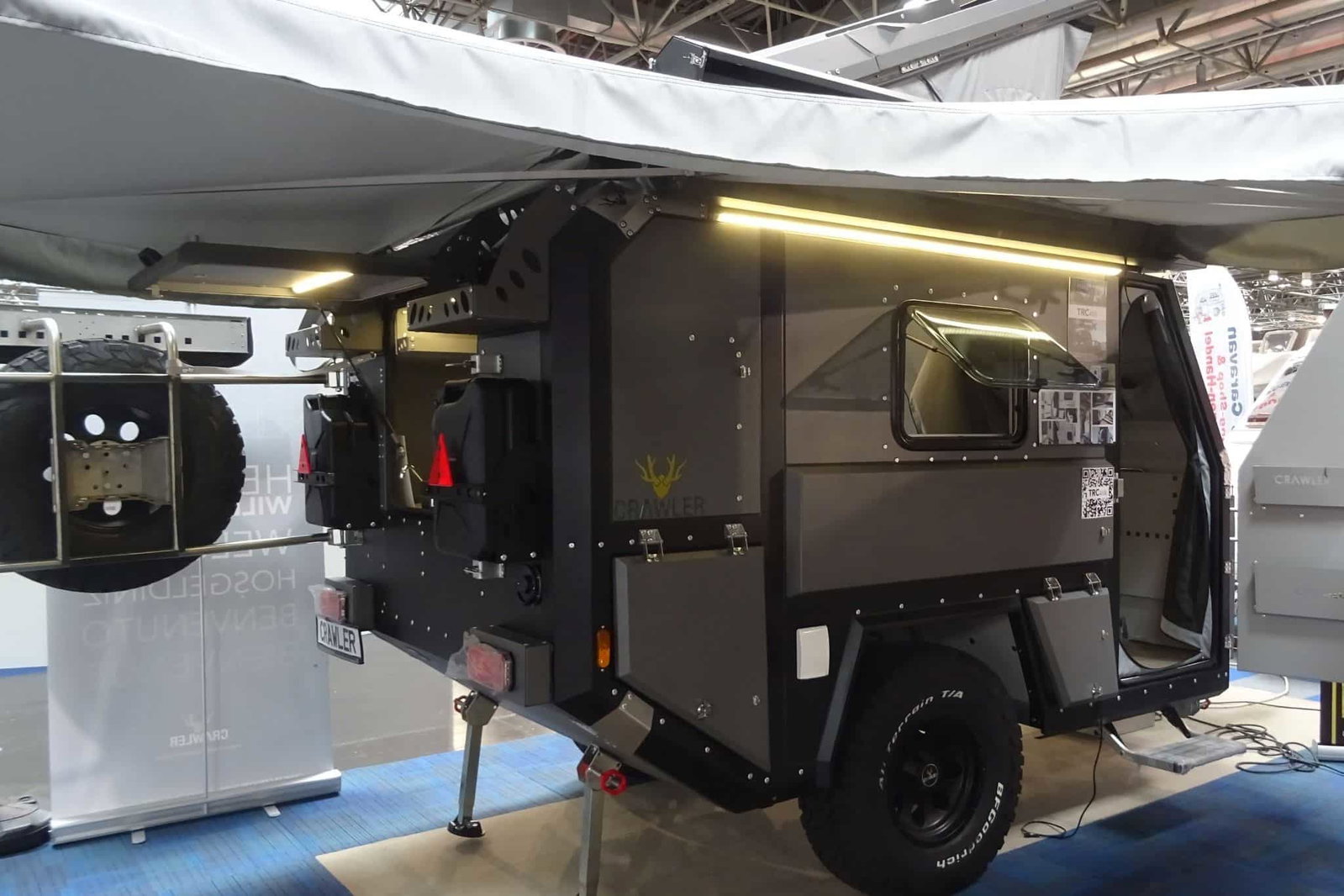 Crawler TRC 458i (2024) - 4 kişilik alüminyum gövdeli off-road karavan