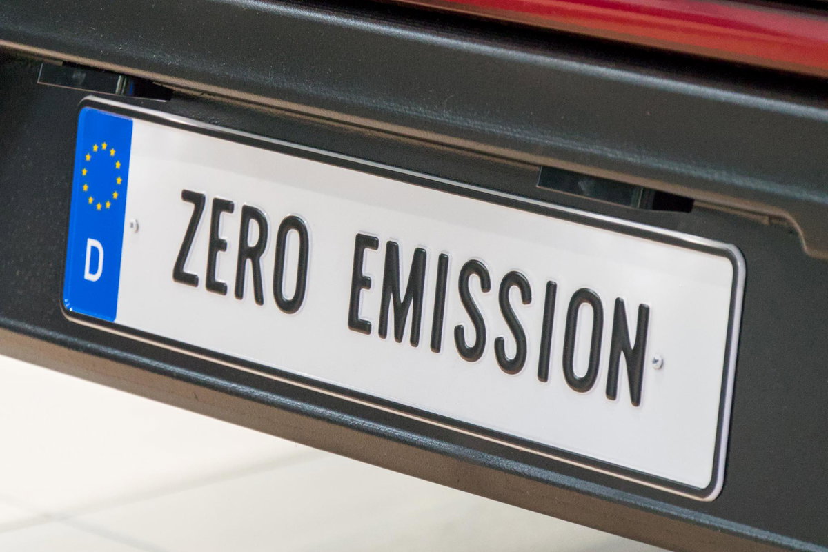 Cityfrighter/ Vöhringer, 2026 Caravan Salon'da: Üzerinde "Zero emission" yazan plaka.