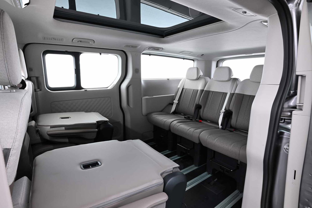 Kia PV7 elektrikli transporter iç mekanı