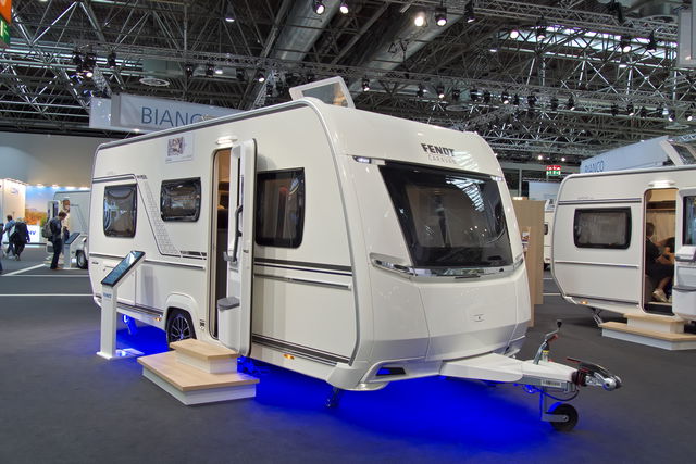 Fendt Apero Activ 465 GE (2027): Tek kişilik yataklı modern lifestyle karavan